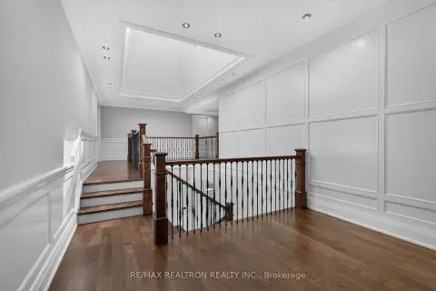 Richmond Hill South Richvale community 45 Boyle Dr For Sale