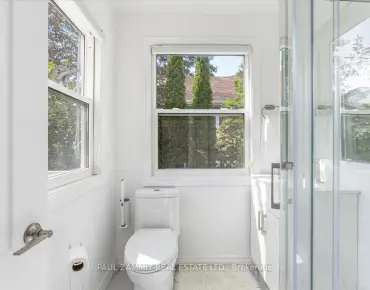 6727 Main St Stouffville, Whitchurch-Stouffville 2 beds 2 baths 1 garage $859K