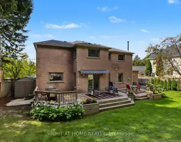 11 Harrowsmith Pl Oak Ridges - 4 beds 4 baths 2 parking space(s) listed at $1899000
