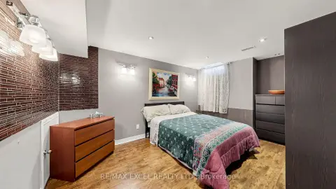 Vaughan Patterson community 651 Via Romano Blvd For Sale
