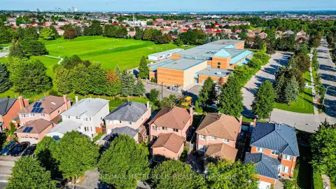 Markham Middlefield community 214 Elson St For Sale