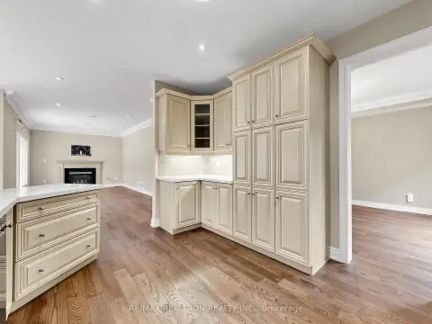 Vaughan Uplands community 75 Langtry Pl For Sale