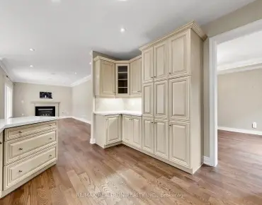 
75 Langtry Pl Uplands - 4 beds 5 baths 2 parking space(s) listed at $1899900