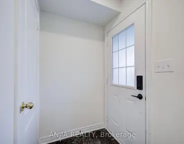 
375 White's Hill Ave Cornell - 4 beds 4 baths 1 parking space(s) listed at $947000