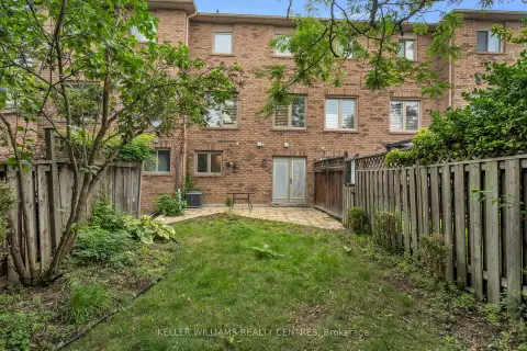 Aurora Bayview Wellington community 37 Bowler St For Sale