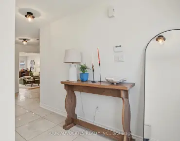 14 La Neve Ave Sonoma Heights - 3 睡房 4 卫生间 1 车位叫价1079000加元