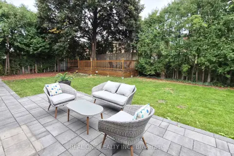 Markham Unionville community 52 Fenwick Cres For Sale