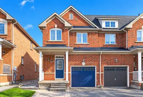 Whitchurch-Stouffville Stouffville community 571 Reeves Way Blvd For Sale