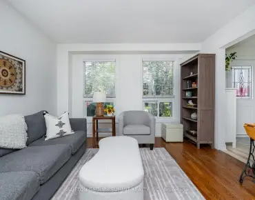 
306 OAKWOOD Crt Huron Heights-Leslie Valley - 3 beds 2 baths  parking space(s) listed at $719000