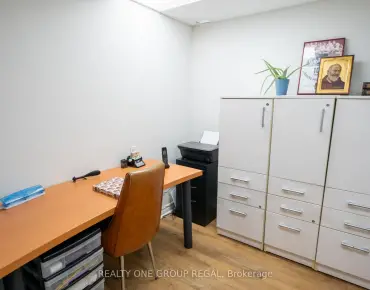 78 Baywood Crt Royal Orchard - 3 睡房 4 卫生间 1 车位叫价998888加元