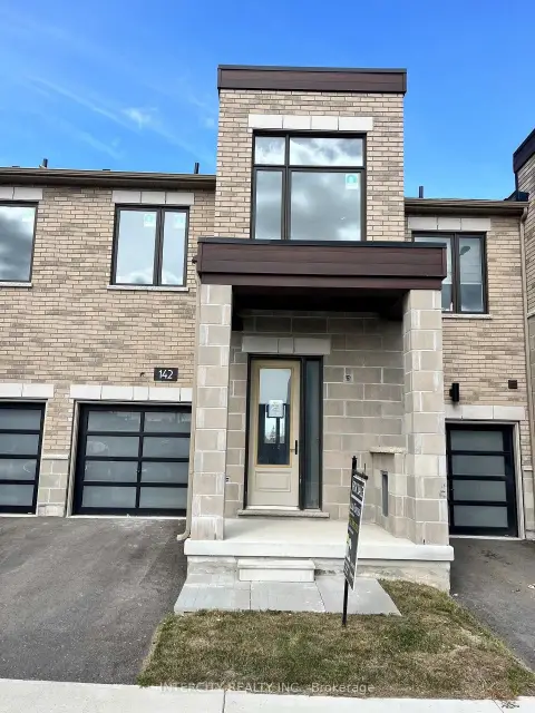 Markham Middlefield community 142 Mumbai Dr For Sale