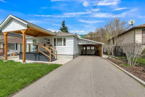 Richmond Hill Harding community 245 Elmwood Ave For Sale