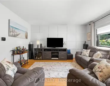 416 Flanagan Crt Summerhill Estates - 3 睡房 4 卫生间 2 车位叫价1095000加元