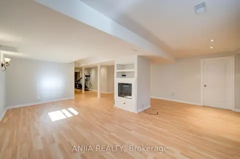 Markham Wismer community 16 Forest Manor Pl For Sale