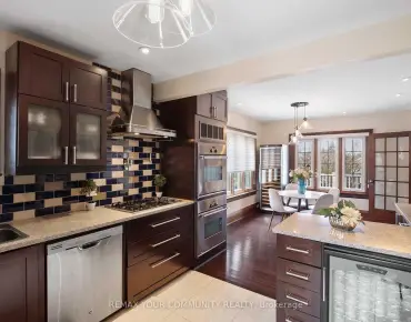 19 Mark St Aurora Village, Aurora 3 beds 3 baths 1 garage $1.23M