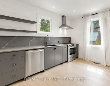 388 Eagle St Central Newmarket, Newmarket 2 beds 2 baths 1 garage $1.15M