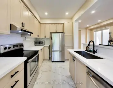 237 Terra Rd East Woodbridge, Vaughan 3 beds 3 baths 1 garage $950K