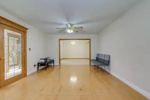 万锦 Thornhill 社区 181 Clark Ave 独立房 出售