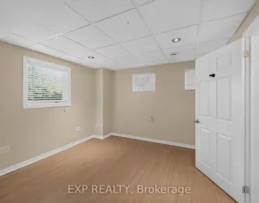 
209 Woodspring Ave Woodland Hill - 4 beds 5 baths 2 parking space(s) listed at $1199900