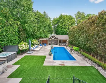 126 Hillview Rd Aurora Village, Aurora 4 beds 5 baths 4 garage $3.5M