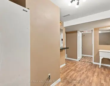 89 Crawford Rose Dr Aurora Heights, Aurora 3 beds 3 baths 2 garage $939K