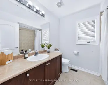 
244 Gord Clelland Gate Woodland Hill - 3 beds 4 baths 1 parking space(s) listed at $1078000