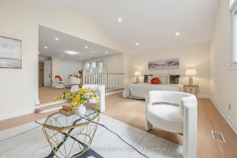 Markham Unionville community 62 Longwater Chse For Sale