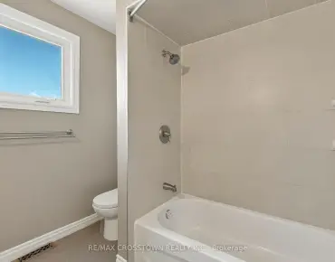
322 Forest Dr West Woodbridge - 4 beds 4 baths 2 parking space(s) listed at $999900