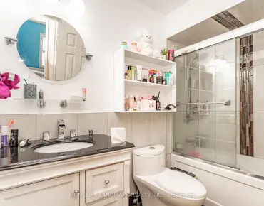 163 La Rocca Ave Vellore Village - 3 beds 4 baths 2 parking space(s) listed at $899000
