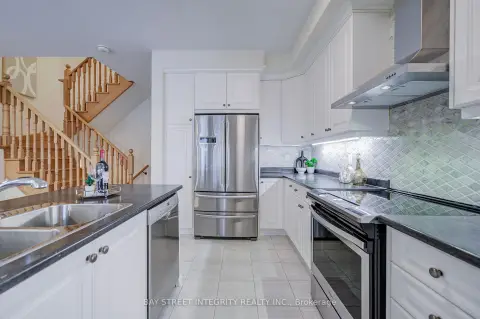 Newmarket Woodland Hill community 202 Vivant St For Sale