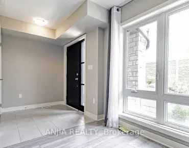 
135 Carpaccio Ave Vellore Village - 3 beds 4 baths 2 parking space(s) listed at $880000