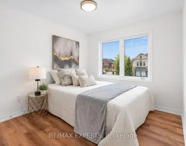 40 Pitney Ave Jefferson - 3 beds 3 baths 1 parking space(s) listed at $995000