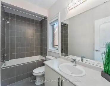 91 Woodgate Pines Dr Kleinburg - 4 睡房 5 卫生间 3 车位叫价2049900加元