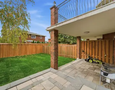 44 Olympia Gate W East Woodbridge - 4 睡房 3 卫生间 2 车位叫价1698000加元