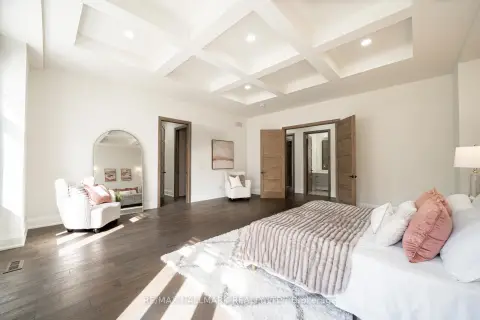 Whitchurch-Stouffville Ballantrae community 72 Grayfield Dr For Sale