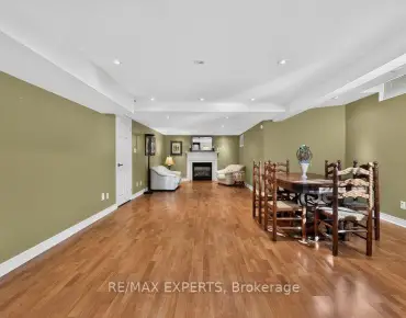 
96 Benjamin Dr East Woodbridge - 4 beds 4 baths 2 parking space(s) listed at $1588000
