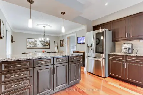 Whitchurch-Stouffville Rural Whitchurch-Stouffville community 15 Lobraico Ln For Sale