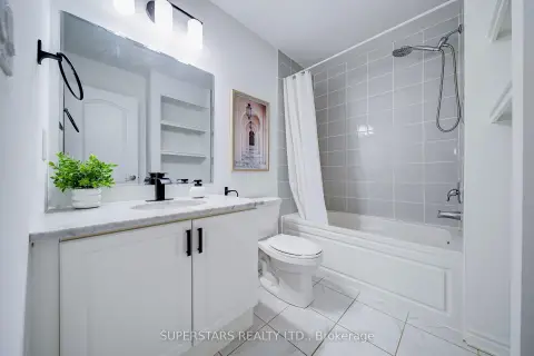 Richmond Hill Rural Richmond Hill community 109 Mcalister Ave For Sale