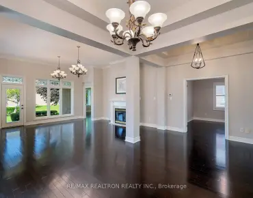 
14 Hagen Hollow N/A Ballantrae - 2 beds 3 baths 2 parking space(s) listed at $1149000
