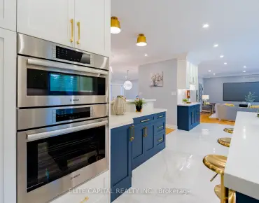 17 Hill Top Trl Rural Whitchurch-Stouffville - 3 睡房 5 卫生间 3 车位叫价2328000加元