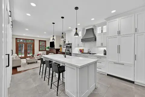 Newmarket Central Newmarket community 296 Eagle St For Sale