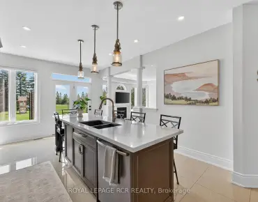 
14 Emerald Heights Dr Rural Whitchurch-Stouffville - 4 beds 4 baths 2 parking space(s) listed at $1599000