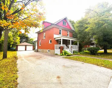 82 Centre St E Crosby - 5 睡房 3 卫生间 2 车位叫价1190000加元