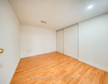 741 Bur Oak Ave Wismer - 3 睡房 4 卫生间 2 车位叫价988000加元