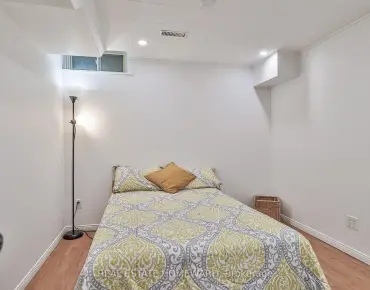 
162 Bob O'Link Ave Glen Shields - 3 beds 3 baths 1 parking space(s) listed at $948000