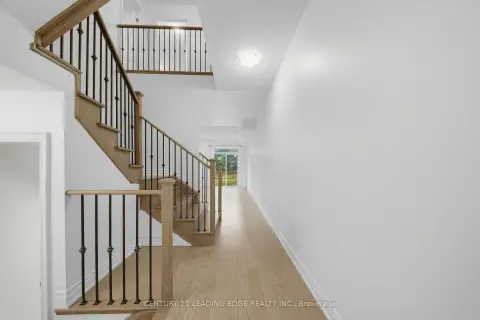 Markham Cedarwood community 28 Liam Ln For Sale