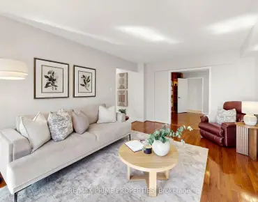 105 Tilman Circ Markham Village - 4 beds 3 baths 2 parking space(s) listed at $1400000