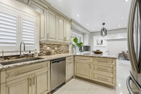 Newmarket Armitage community 263 Chambers Cres For Sale