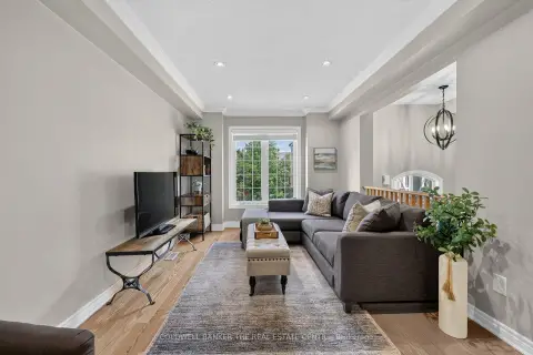 Newmarket Gorham-College Manor community 346 Doak Ln For Sale