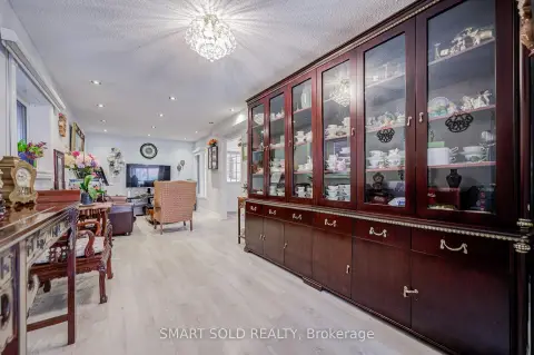 Markham Middlefield community 70 Connery Cres For Sale